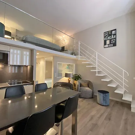 On Cote D'azur With Beachfront Views شقة