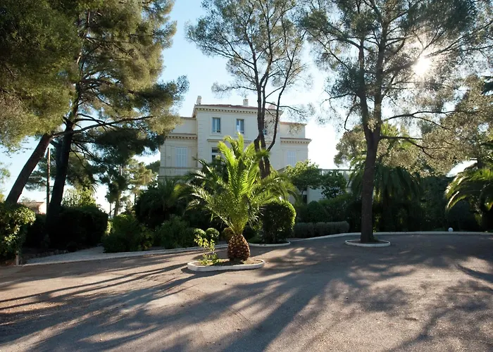 On Cote D'azur With Beachfront Views Apartment Saint-Raphael (Var)