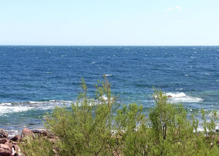 On Cote D'azur With Beachfront Views Сен-Рафаэль